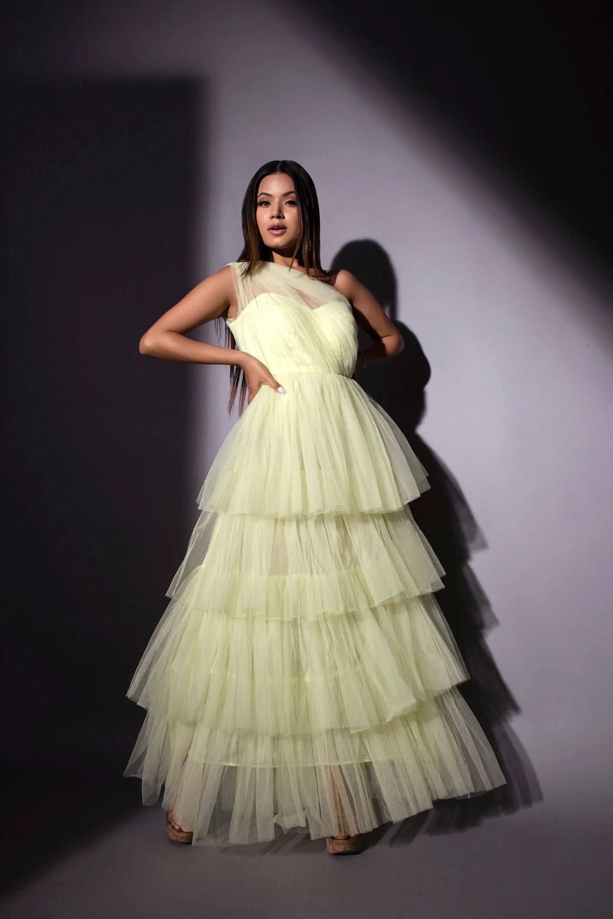 One shoulder tulle dress glamfe